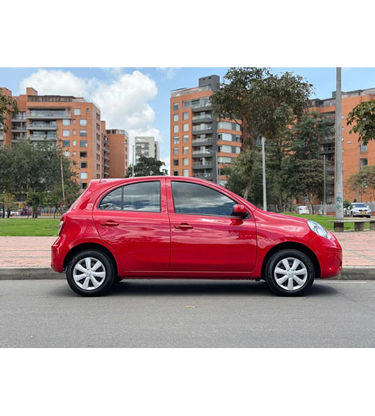 Nissan March Active 1.6 Airbag Abs