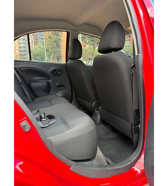 Nissan March Active 1.6 Airbag Abs