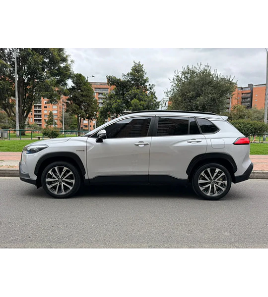 Toyota Corolla Cross Se-g Híbrida 1.8 Full Equipo