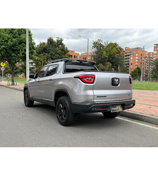 Renault Duster Oroch 2.0 Intens At