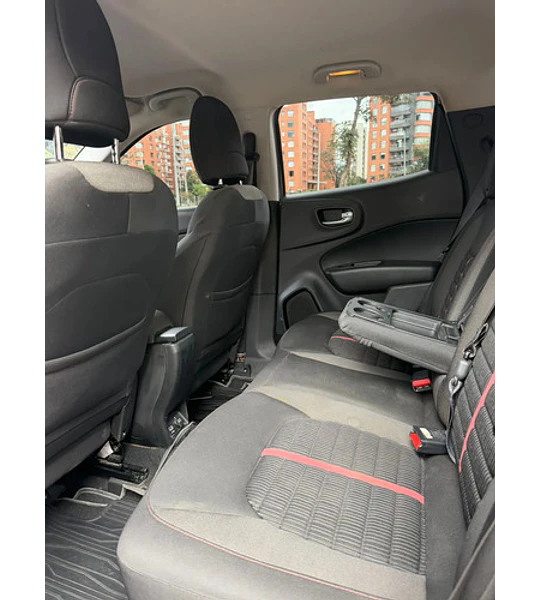 Renault Duster Oroch 2.0 Intens At