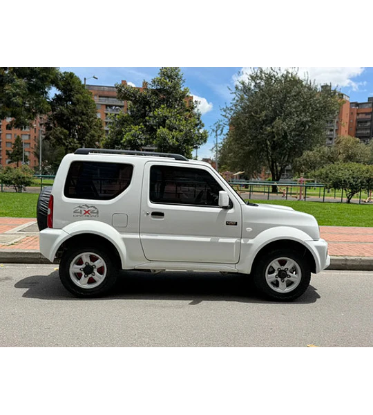 Suzuki Jimny 1.3 Jlx 4x4 + Bajo Full Equipo