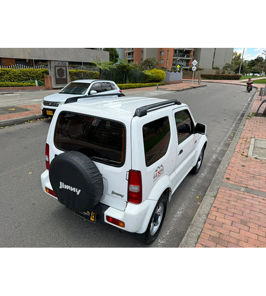 Suzuki Jimny 1.3 Jlx 4x4 + Bajo Full Equipo