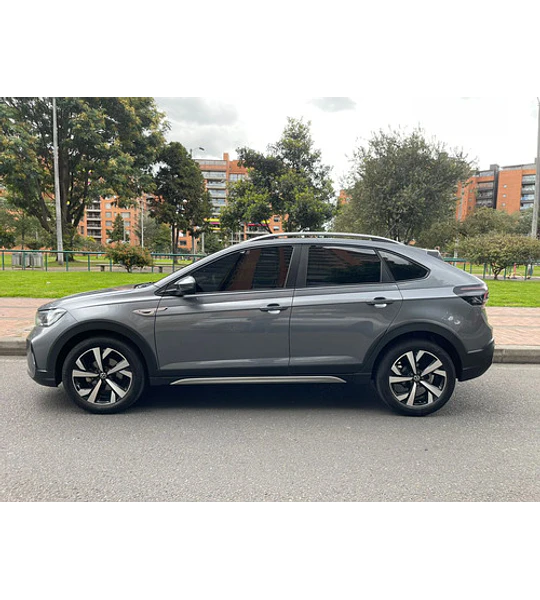 Volkswagen Nivus 1.0t Highline At