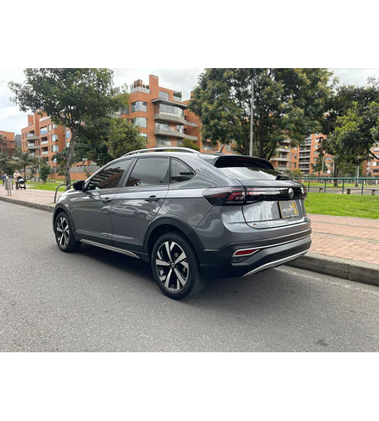 Volkswagen Nivus 1.0t Highline At