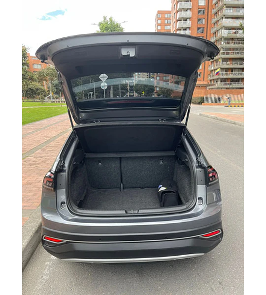 Volkswagen Nivus 1.0t Highline At