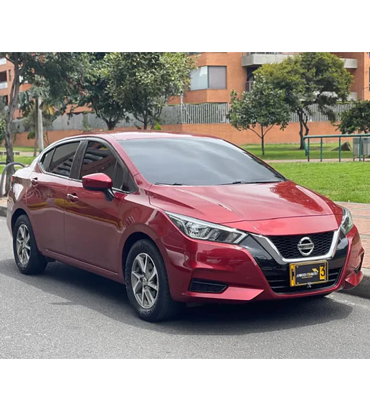 Nissan Versa 1.6 Sense Cvt