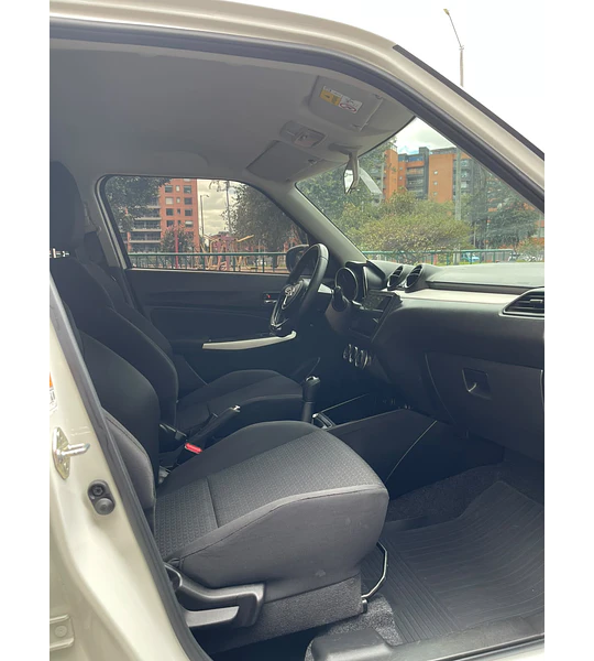 SUZUKI SWIFT HIBRIDO