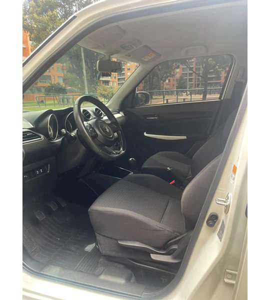 Suzuki Swift 1.2 Hybrid 2wd