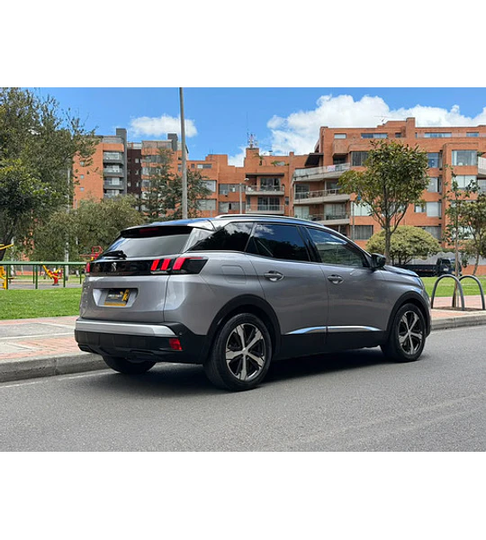Peugeot 3008 Allure 1.6 Turbo Impecable!