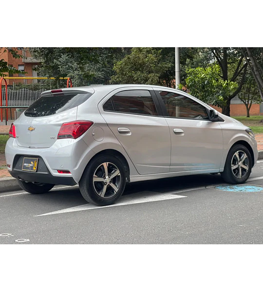 Chevrolet Onix 1.4 Ltz 5 P
