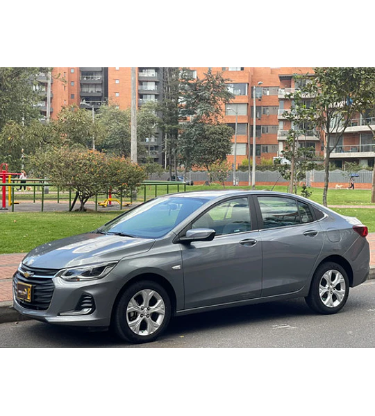 Chevrolet Onix 1.0t Premier Sedan At