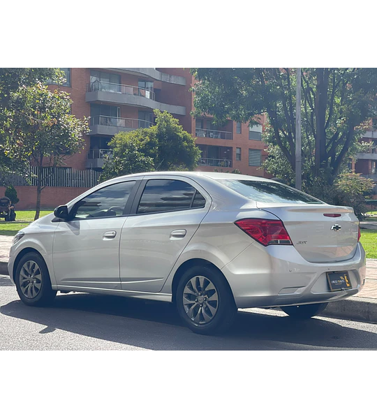 JOY SEDAN MT 1400CC 4P 2AB ABS