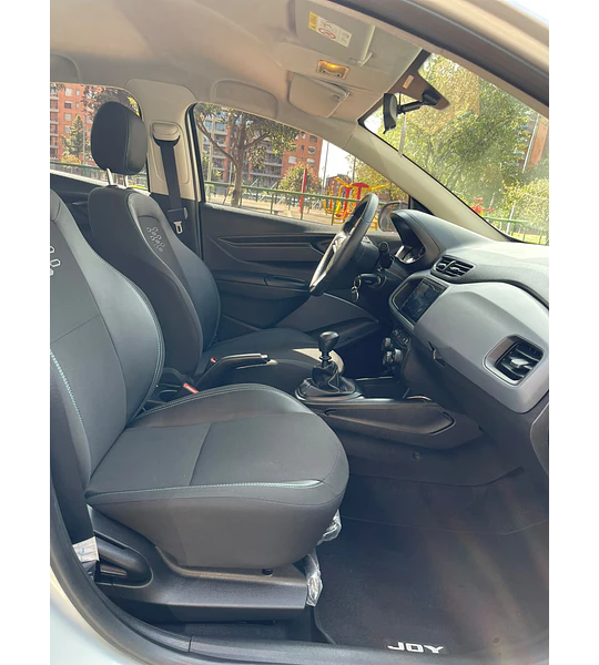 JOY SEDAN MT 1400CC 4P 2AB ABS