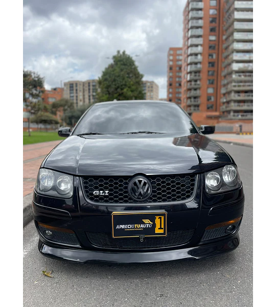 VOLKSWAGEN  JETTA GLI