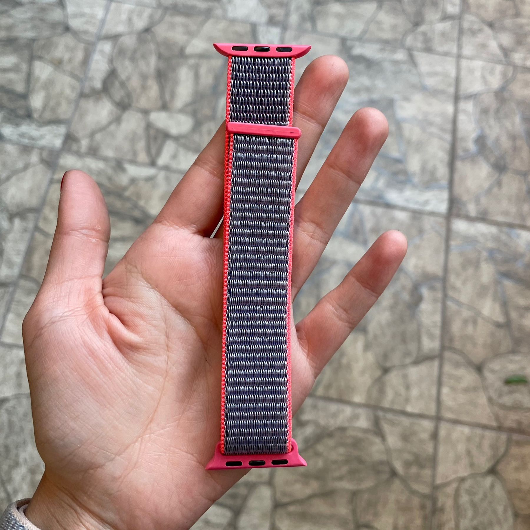 Correa velcro nailon color: gris con bordes rosas (38/40/41mm)