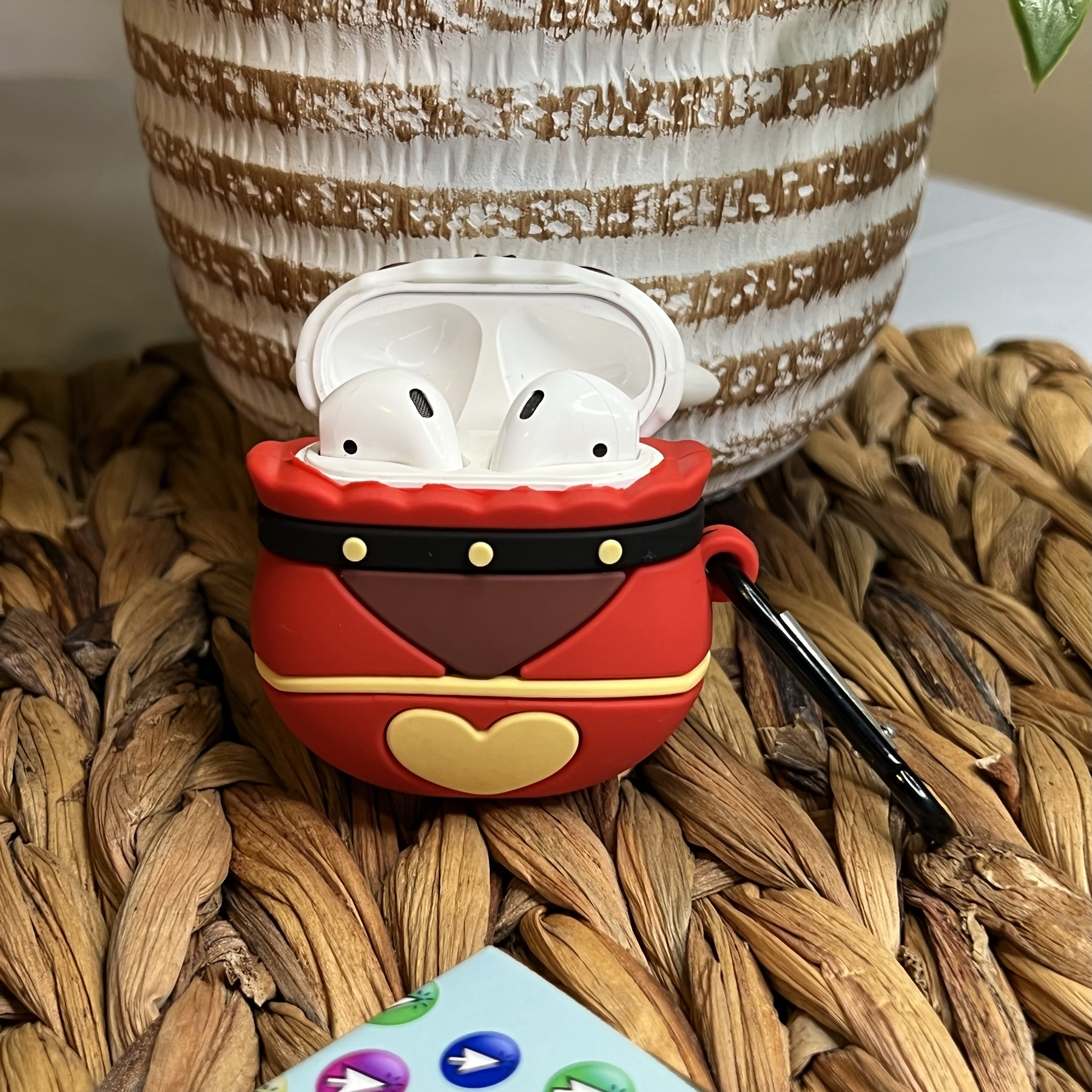 Funda protectora airpods 1-2 klee Chibi