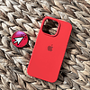 Carcasa Iphone 13 color: rojo
