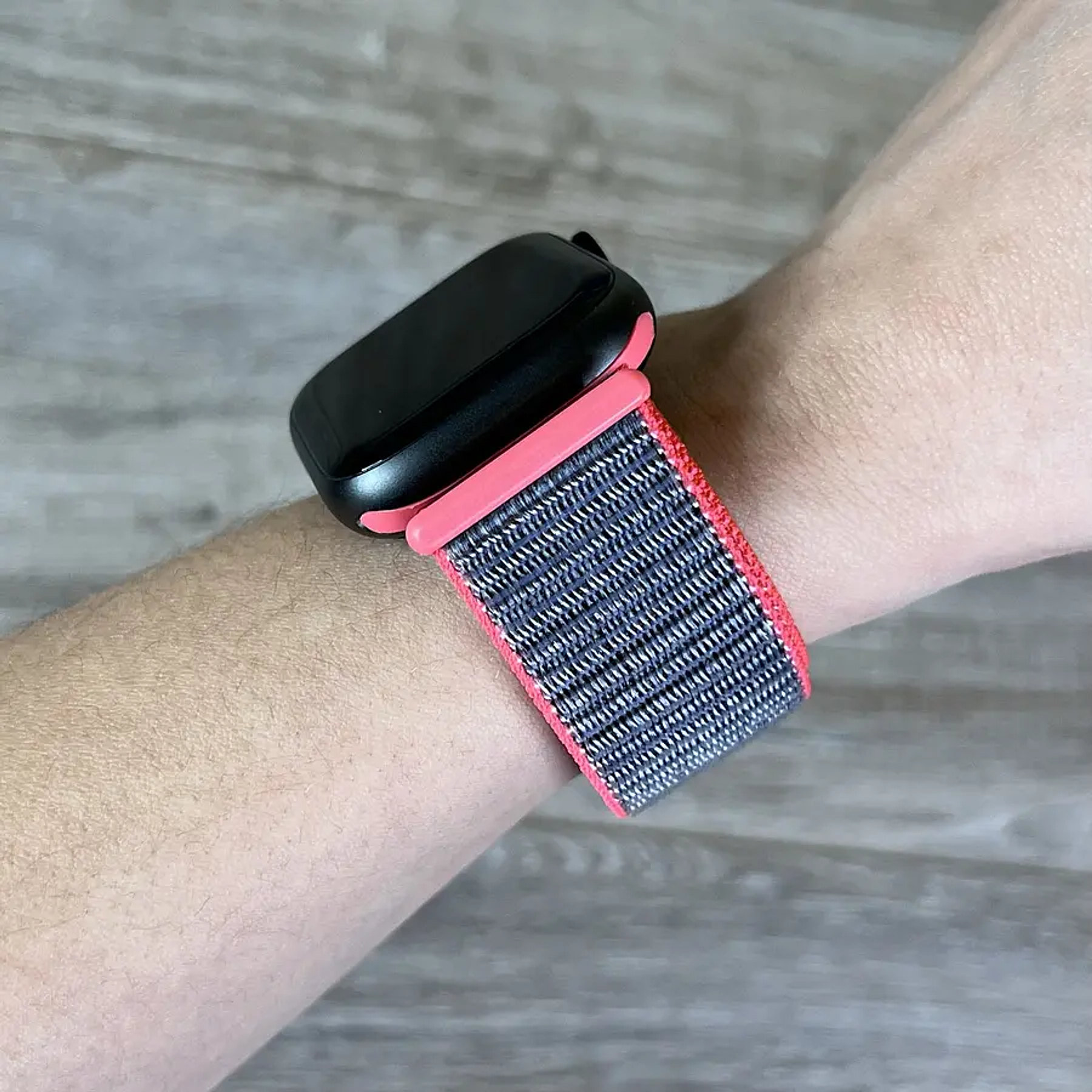 Correa velcro nailon color: gris con bordes rosas (38/40/41mm)