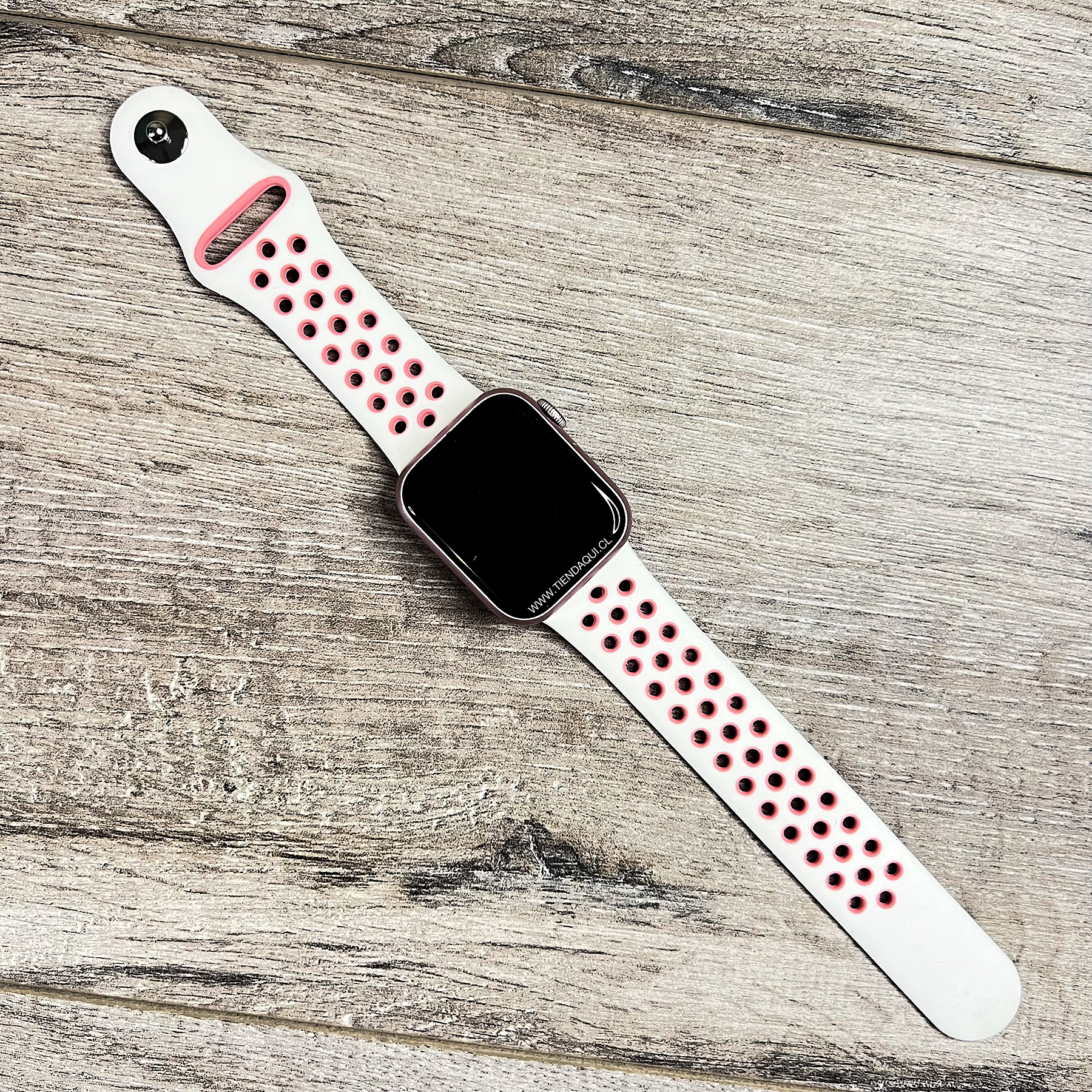 Correa deportiva 38/40/41mm color: blanca c/puntos rosas