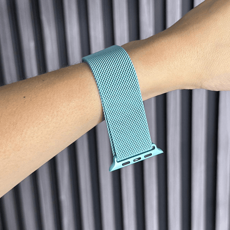 Correa metalizada color: celeste (42/44/45/47/49mm)