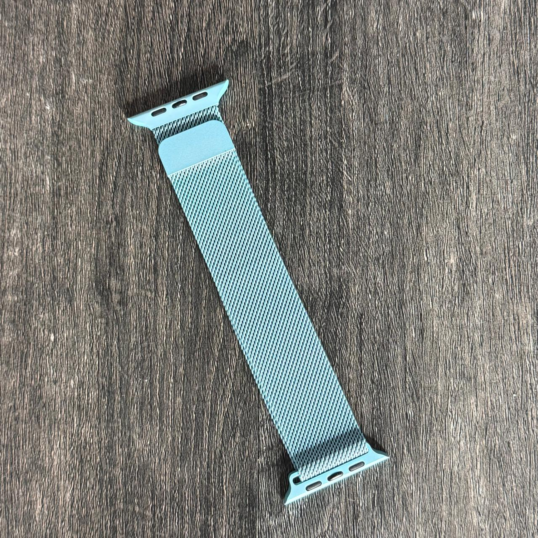 Correa metalizada color: celeste (42/44/45/47/49mm)