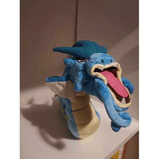 Pokemon Peluche Gyarados 60 Cm