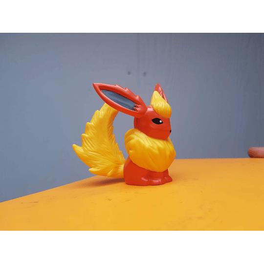 Pokemon Figura Flareon 7 cm