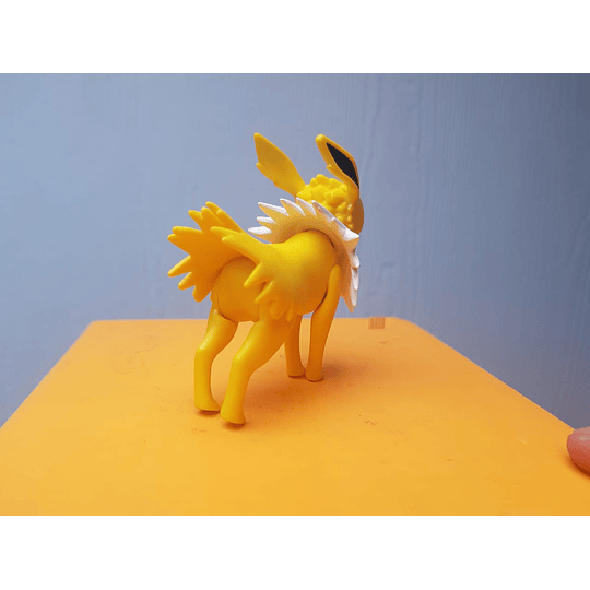 Pokemon Figura Jolteon 7 cm