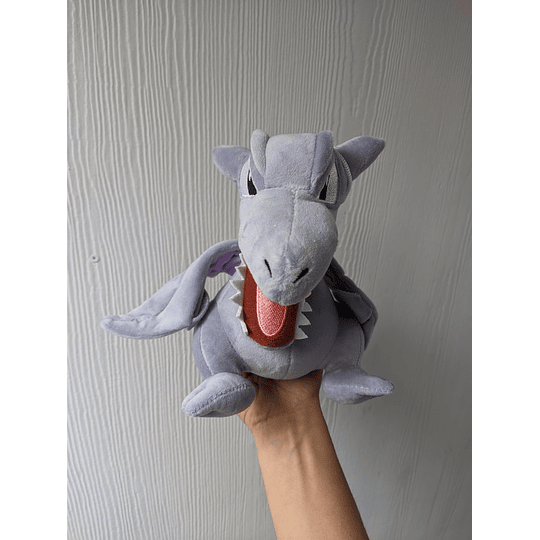 Pokemon Peluche Aerodactyl 20 cm