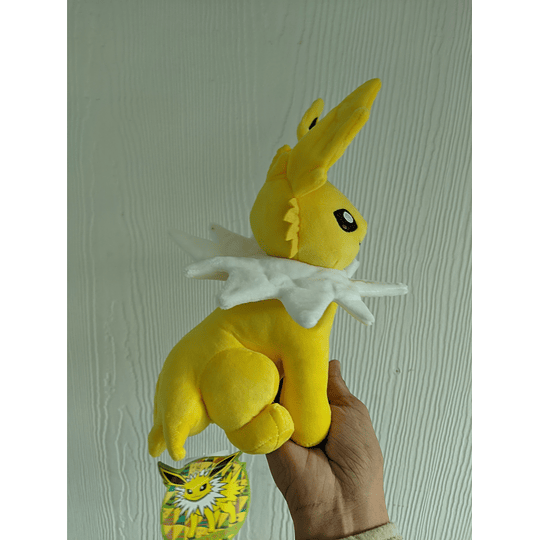 Pokemon Peluche Jolteon 26 cm