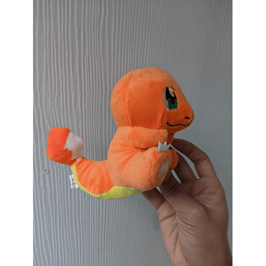 Pokémon Peluche Charmander 13 cm