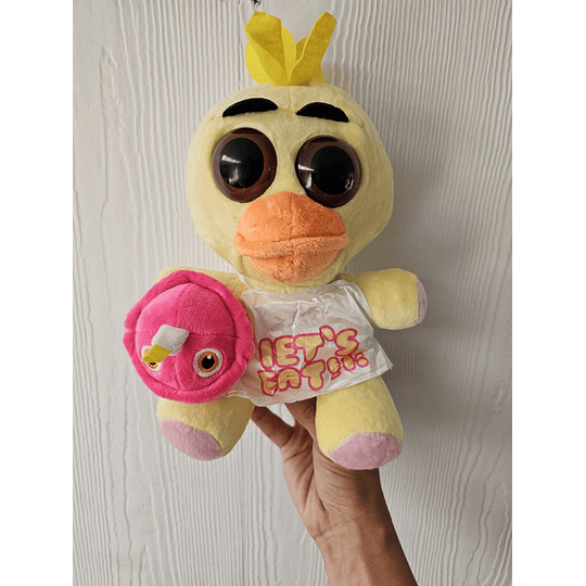 Five Nights at Freddys Peluche Chica 25 CM