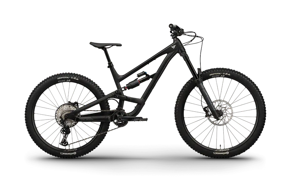 YT CAPRA CORE 2 29 AL Black 2