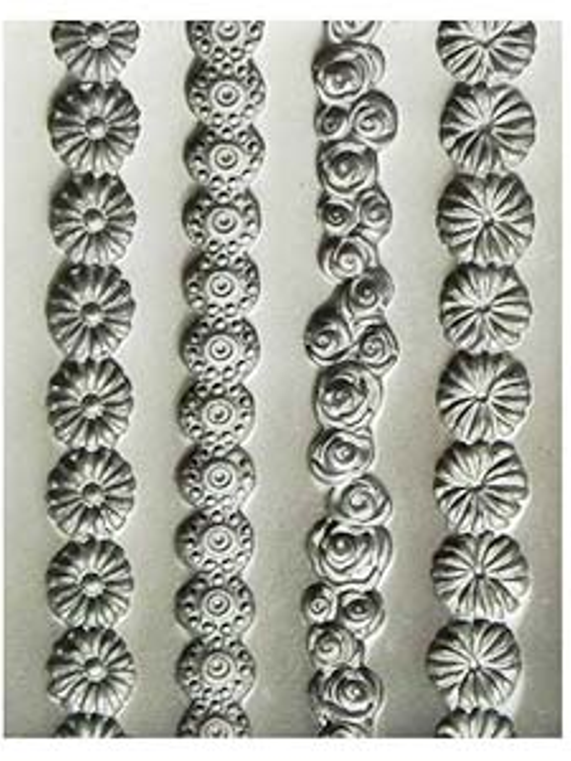 Molde para Bordes - Daisy Chain (Lisa Pavelka) 2