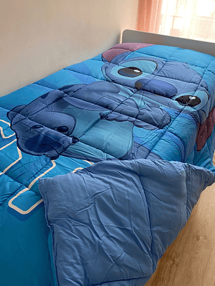 Edredão Stitch Dream – Conforto e Magia para Suas Noites! 💙✨