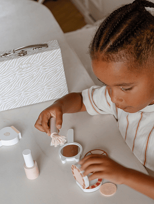 Kit de Maquilhagem em Madeira - Tryco 