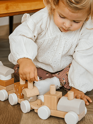 Label Label Stacking Train – Comboio de Madeira FSC com Blocos