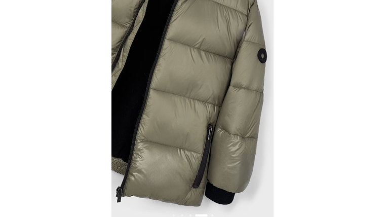 BLUSÃO EFEITO BRILHO 6