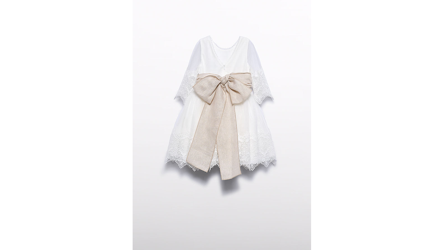 VESTIDO TULE BORDADO GUIPUR 3