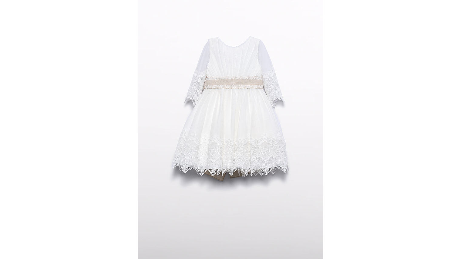 VESTIDO TULE BORDADO GUIPUR 2