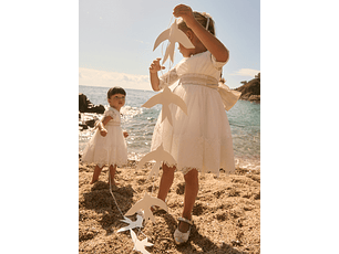 VESTIDO TULE BORDADO GUIPUR