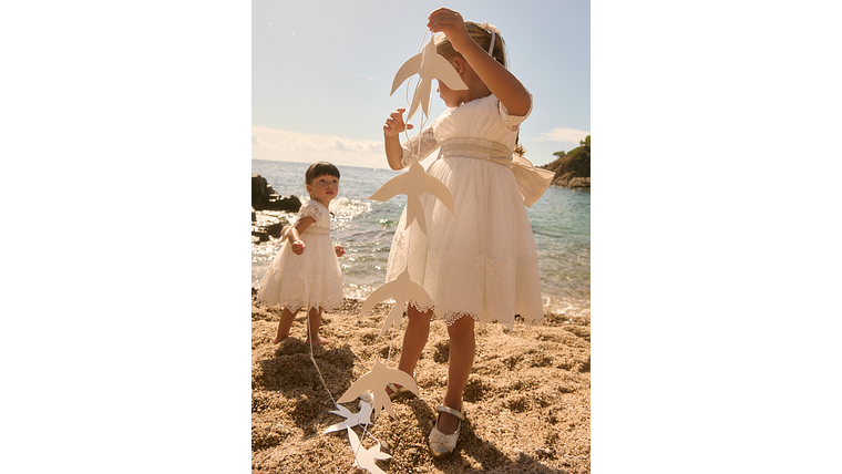 VESTIDO TULE BORDADO GUIPUR 1