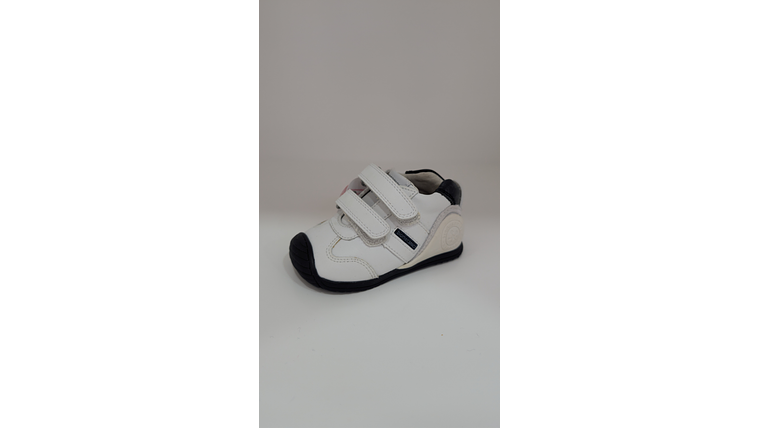 SAPATO SAUVAGE BIOMECANICS 1