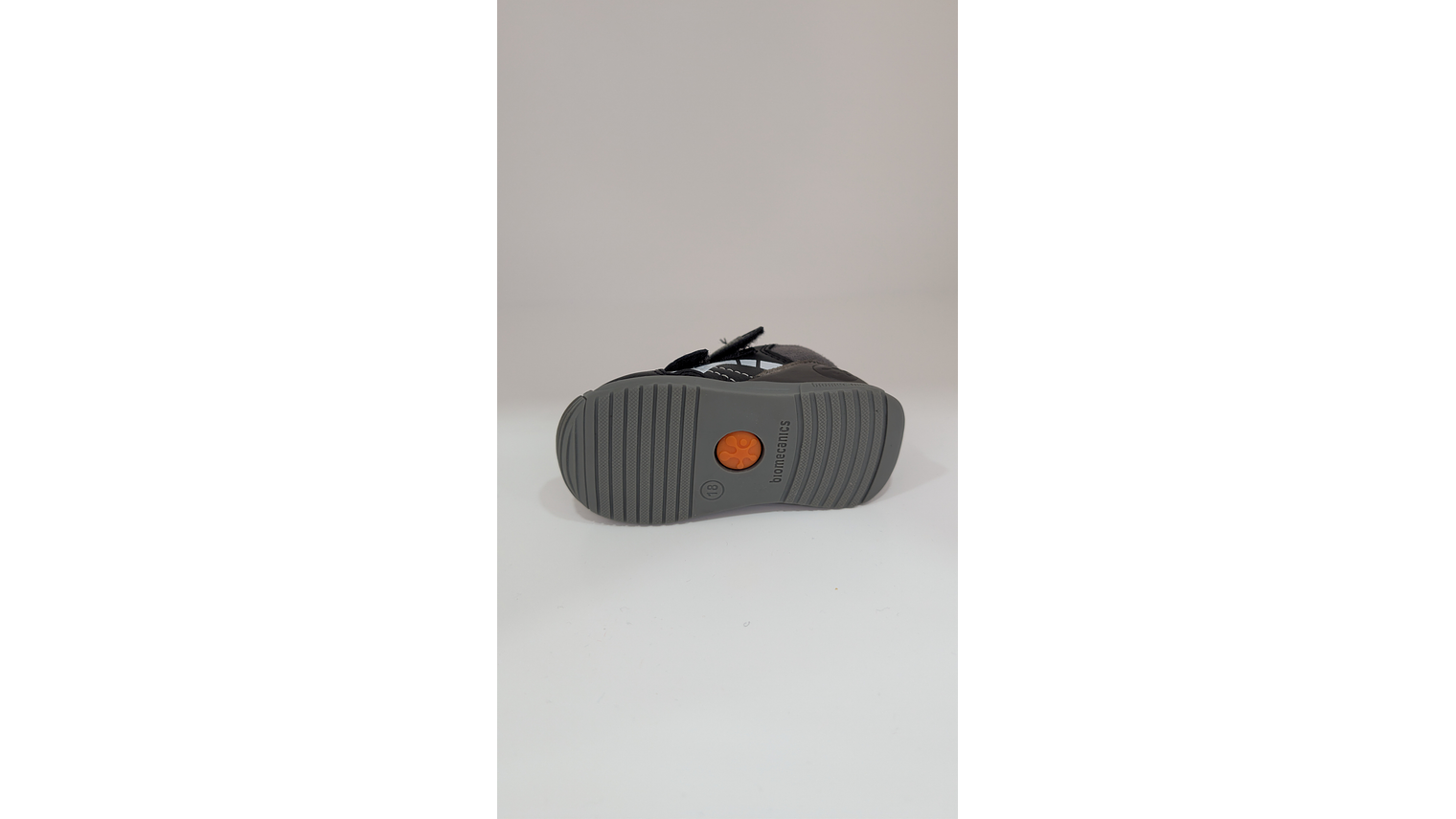 SAPATO SAUVAGE BIOMECANICS 2