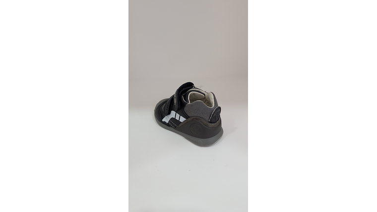 SAPATO SAUVAGE BIOMECANICS 3