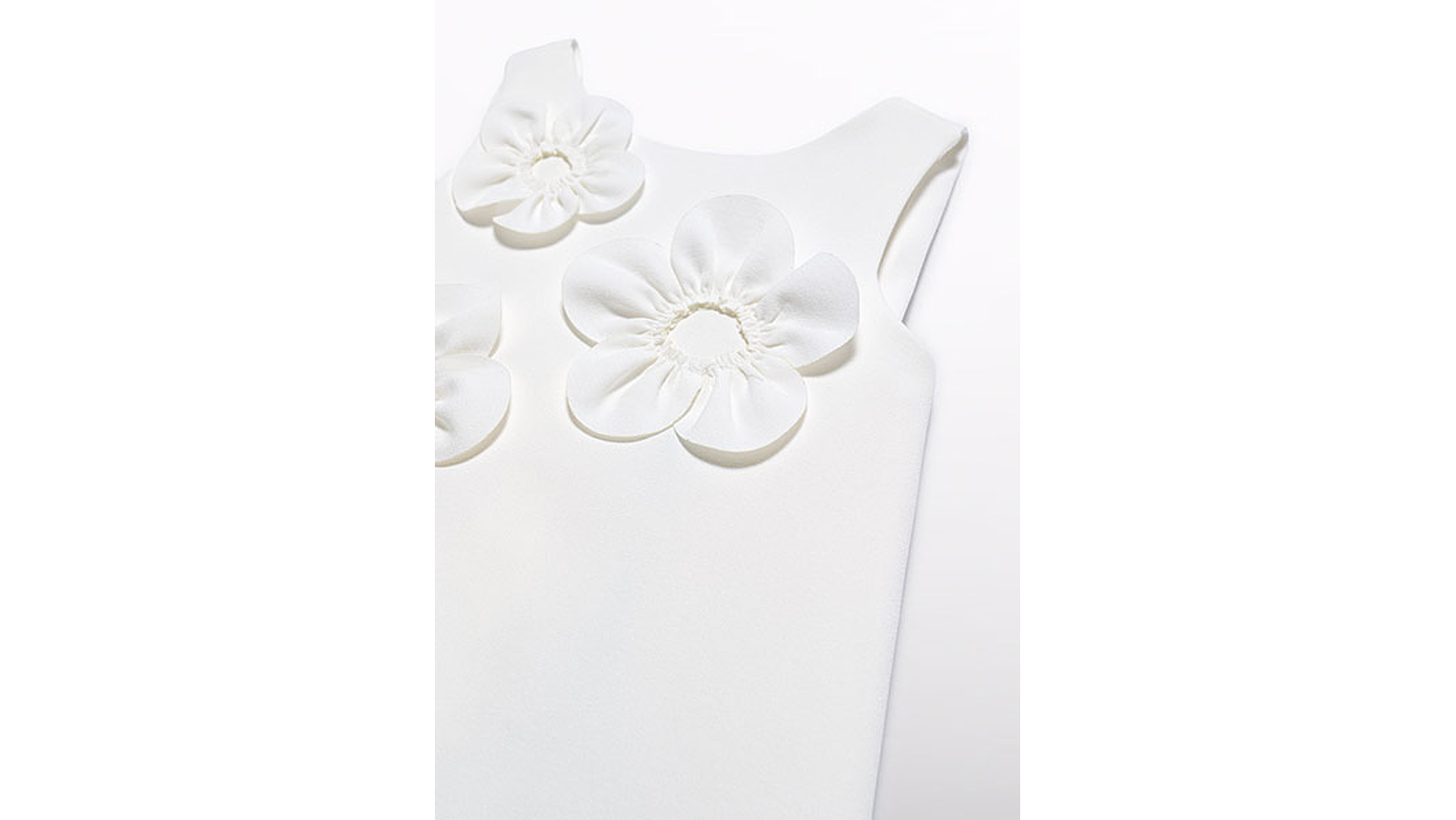 VESTIDO CREPE FLORES 3D 3