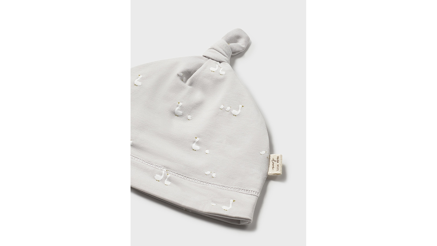 SET PRENDA CONJ. GORRO 3