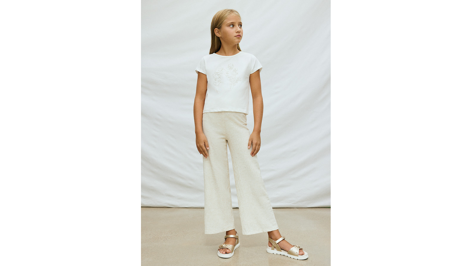 CALÇAS IMITAÇÃO LINHO C/ CINTO 5