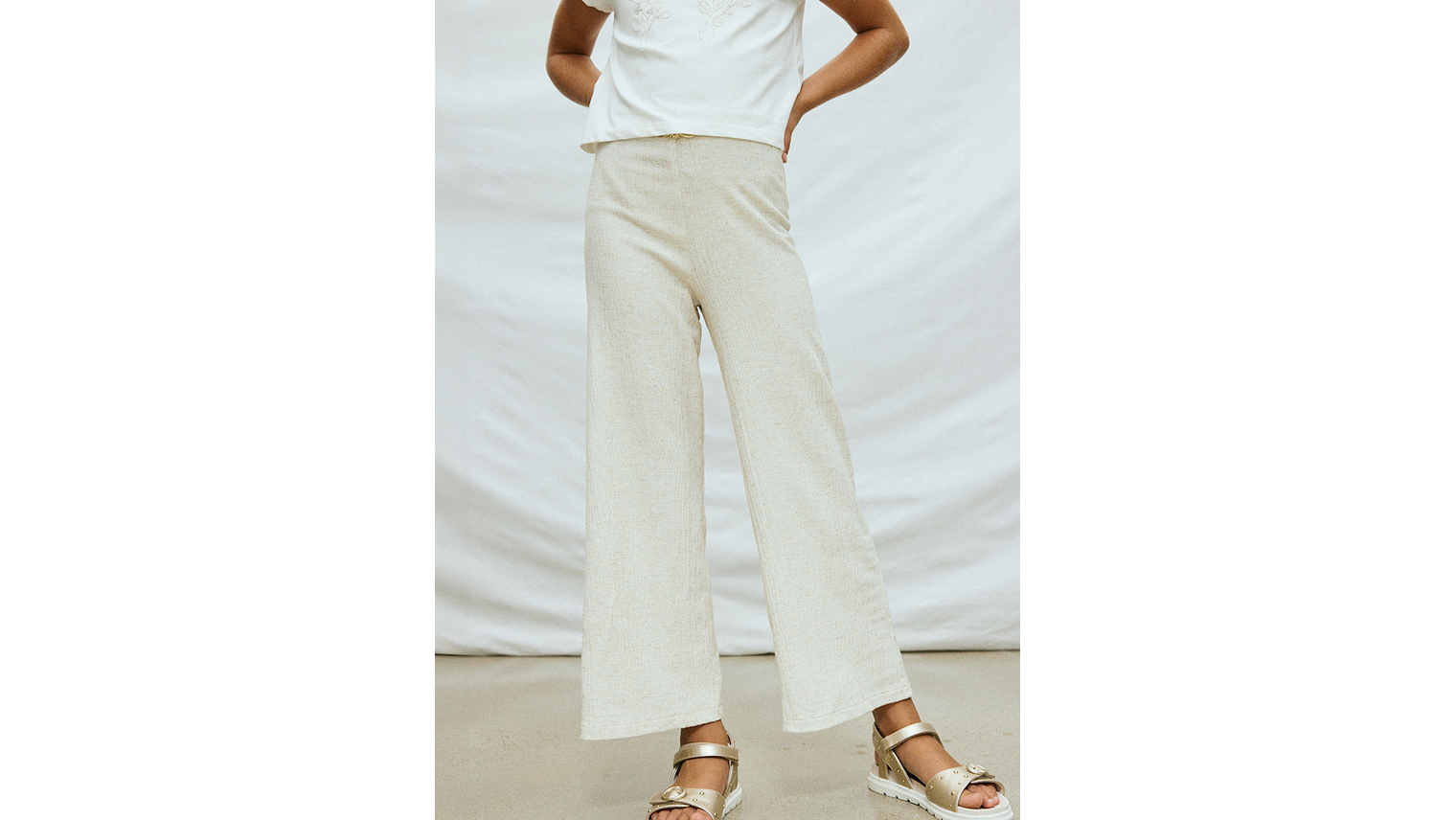 CALÇAS IMITAÇÃO LINHO C/ CINTO 1